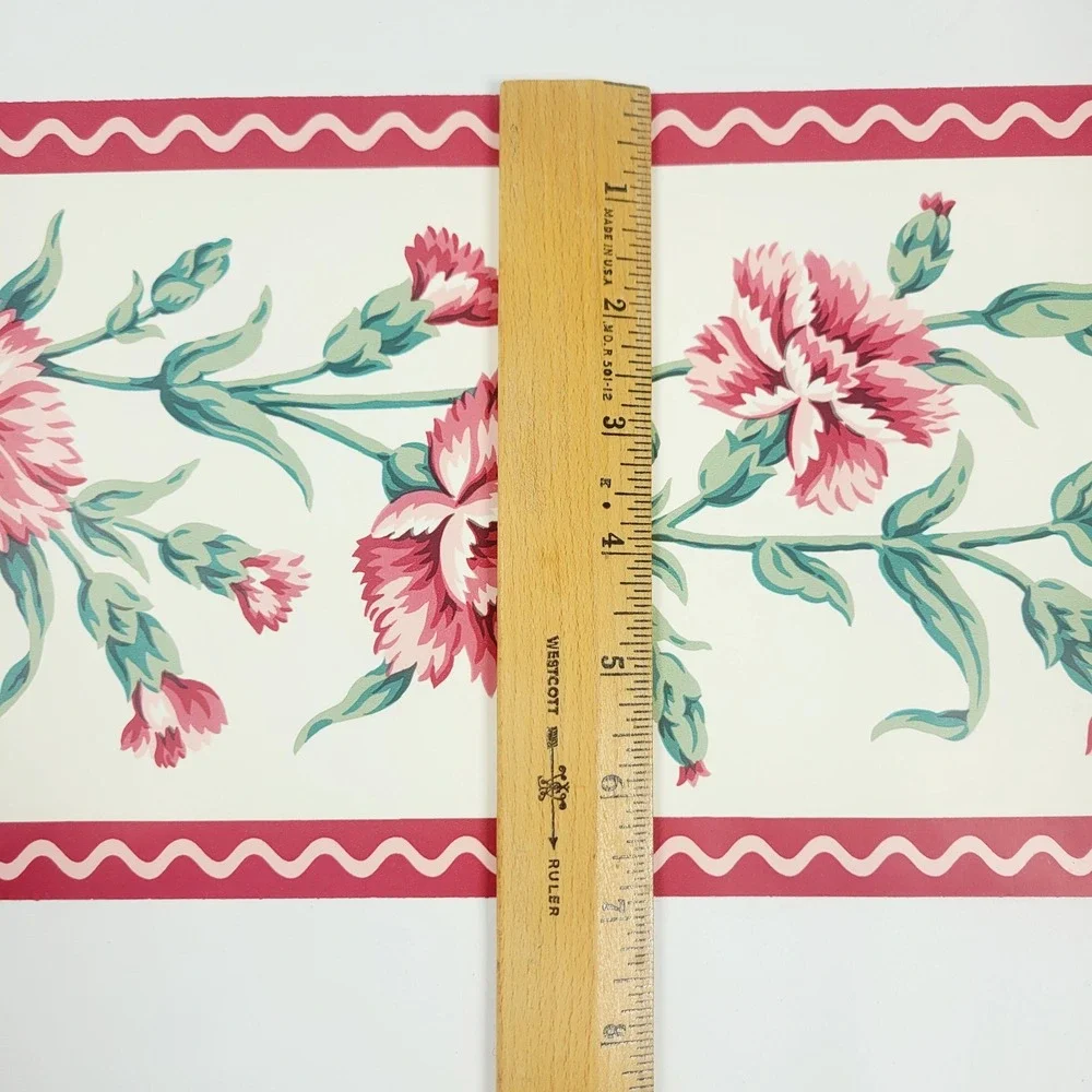 Wavery Red and Pink Carnation Floral Wallpaper Border Scalloped Pattern 3 Rolls